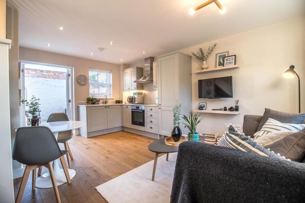 Luxurious Newly Built In Holiday home *