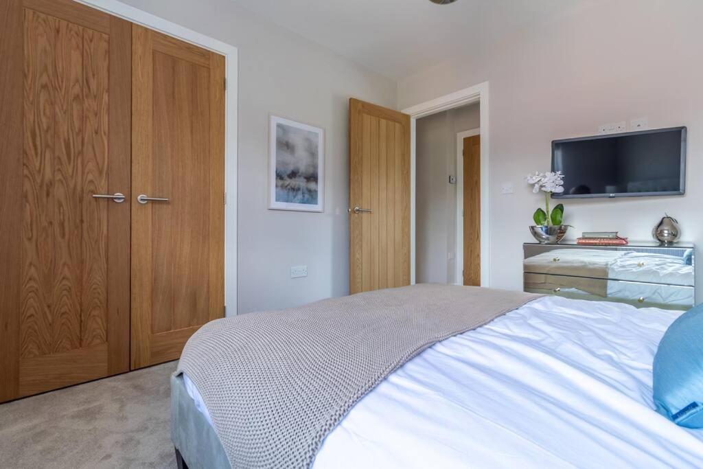 Luxurious Newly Built In Holiday home