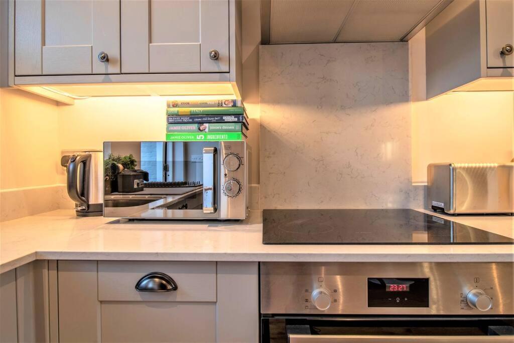 Luxurious Newly Built In