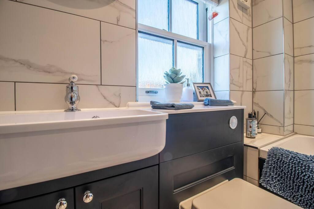 Luxurious Newly Built In