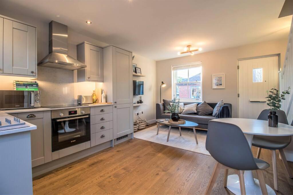 Luxurious Newly Built In Holiday home *